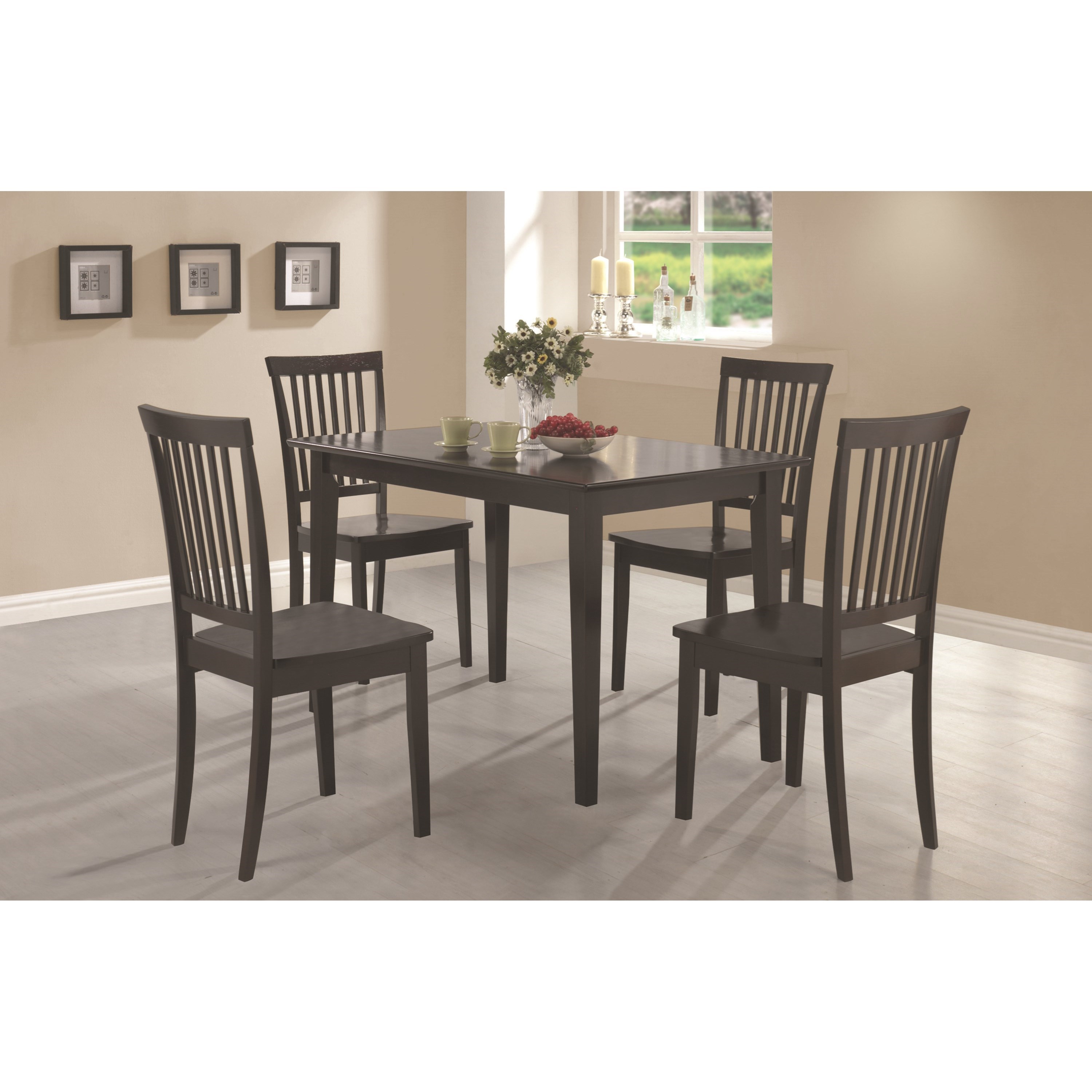 Simple store dining set